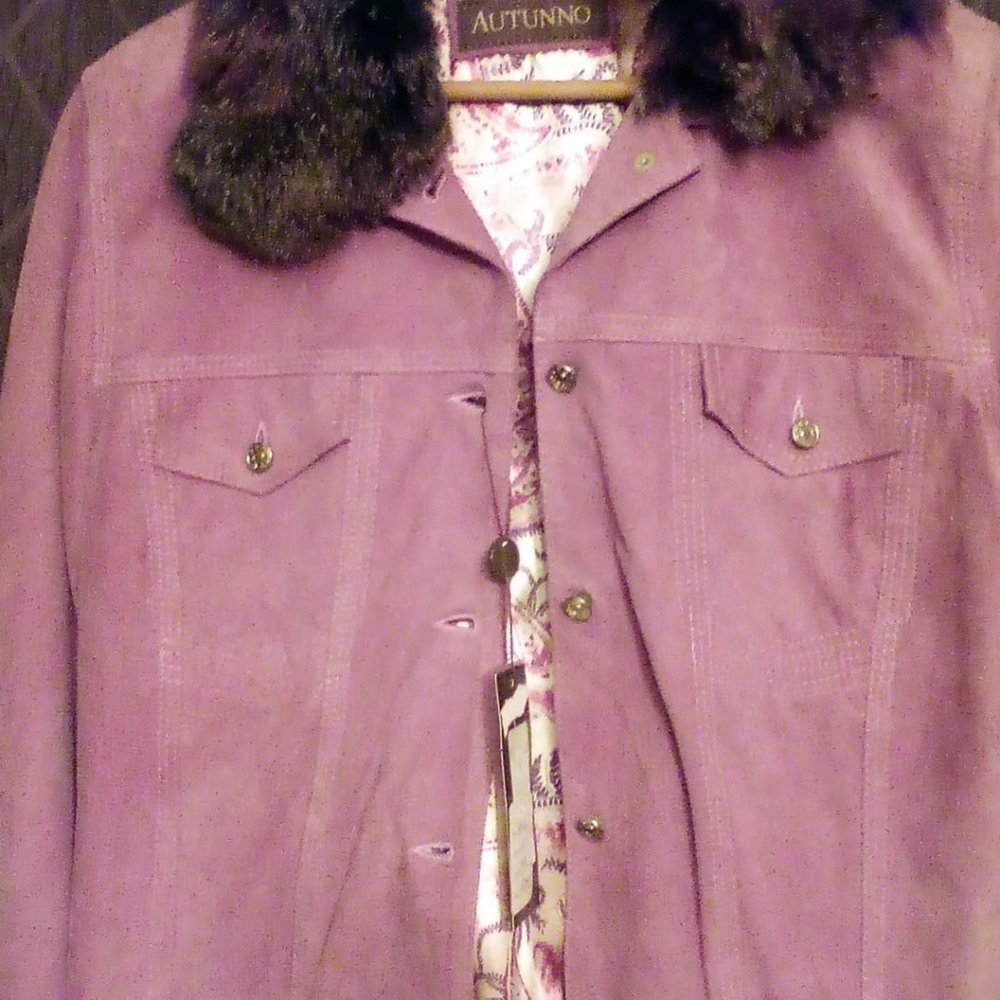 Goat Suede Dusty Lavender W/fox collar